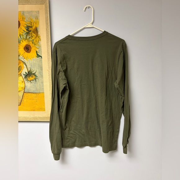 Lucy Jaynes Olive cat Graphic Tee - Picture 4 of 4